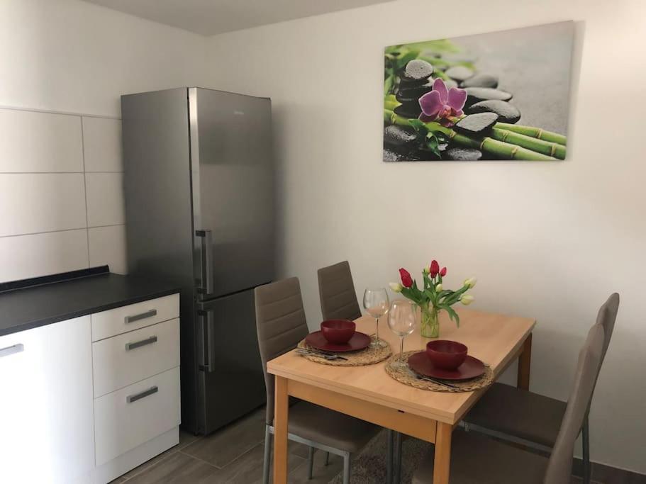 Davids Home Ной-Ульм Екстер'єр фото